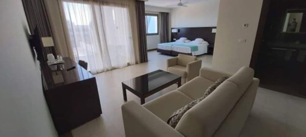 Barcelo Concorde Green Park Palace พอร์ตเอลกานตาอุย ภายนอก รูปภาพ